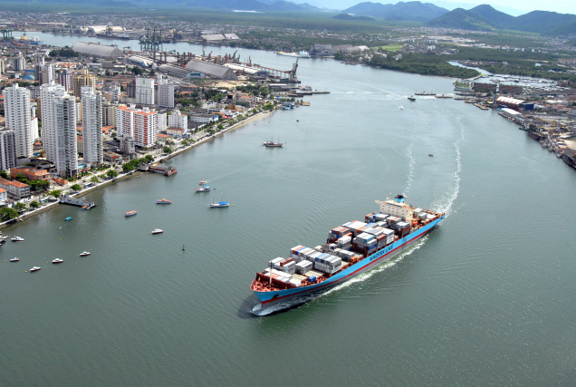 Porto de Santos volta a crescer em movimentação e fevereiro bate novo recorde para o mês