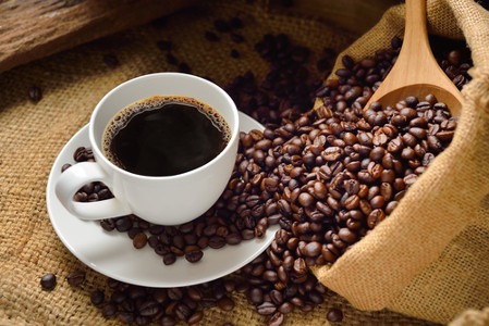 Café: Bolsa de Nova York tem alta próxima de 200 pts nesta 3ª feira em ajustes após quedas recentes