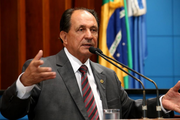 Zé Teixeira intercede por construção de rotatória em rodovia de MS