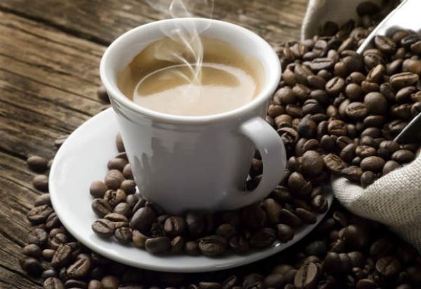 Café: Bolsa de Nova York tem leve baixa nesta 3ª feira pressionada pelo dólar e informações da safra brasileira