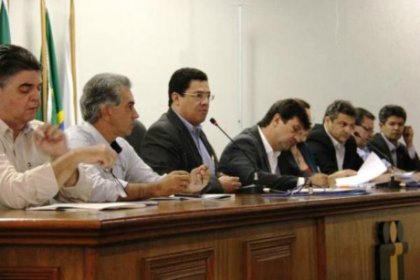 A estratégia é elaborar um documento na tentativa de sensibilizar o governo federal a suspender as portarias da Funai