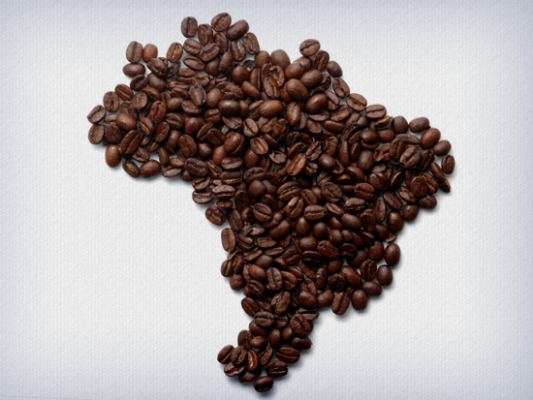 Café finaliza 5ª feira no positivo e no mercado físico brasileiro: Momento é favorável para travas de preço Café finaliza 5ª feira no positivo e no mercado físico brasileiro: Momento é favorável para travas de preço