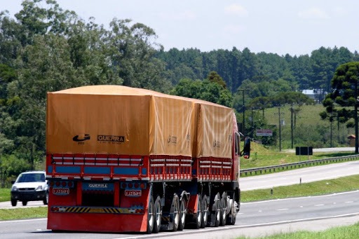 Demanda por frete do agro sobe 10% em abril com impulso da safra de soja, diz Repom Demanda por frete do agro sobe 10% em abril com impulso da safra de soja, diz Repom