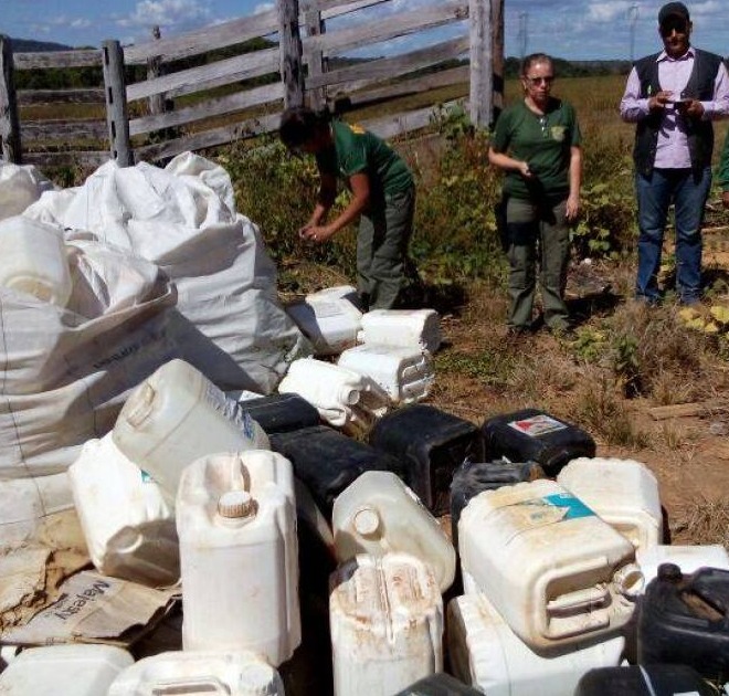 Tecnologia da Iagro auxilia em operação conjunta para apreensão de agrotóxicos irregulares em MS Tecnologia da Iagro auxilia em operação conjunta para apreensão de agrotóxicos irregulares em MS