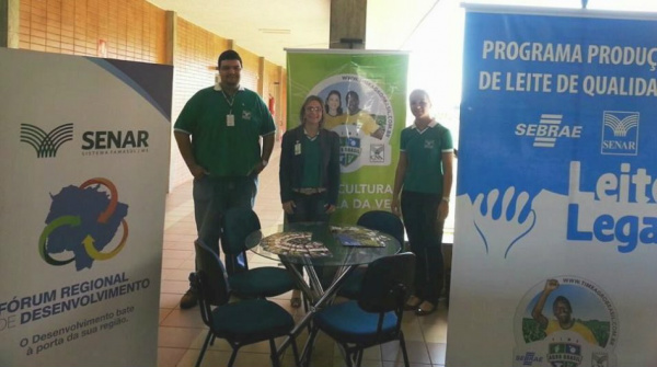 Senar/MS orienta produtores durante Fórum em Naviraí O Serviço Nacional de Aprendizagem Rural (Senar/MS - Sistema Famasul) participa do evento com ações voltadas à orientação dos produtores e trabalhadores rurais.Foto: divulgação