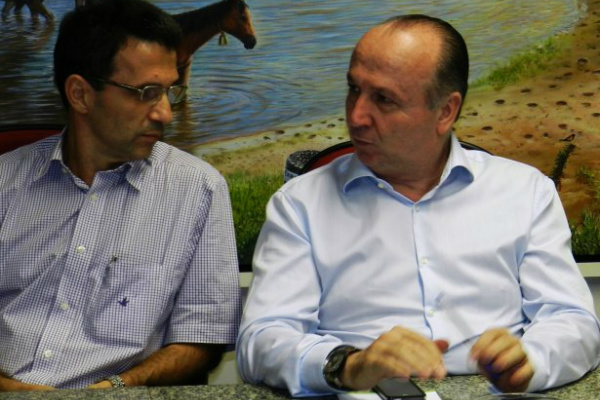 Pacto pelo estado democrático teve adesão de dezenove entidades No documento, as entidades pedem a proteção jurídica aos direitos humanos e às garantias fundamentais