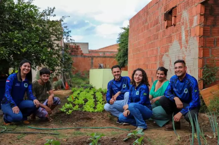 Capacitados pelo Senar/MS, jovens transformam quintais em hortas rentáveis na fronteira