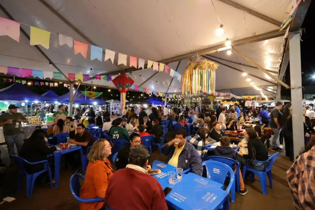 Prefeitura inova e Feira do Parque dos Ipês vira referência gastronômica