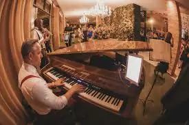 Com todos os convites vendidos, OAB Dourados realiza Baile do Rubi neste sábado Com todos os convites vendidos, OAB Dourados realiza Baile do Rubi neste sábado