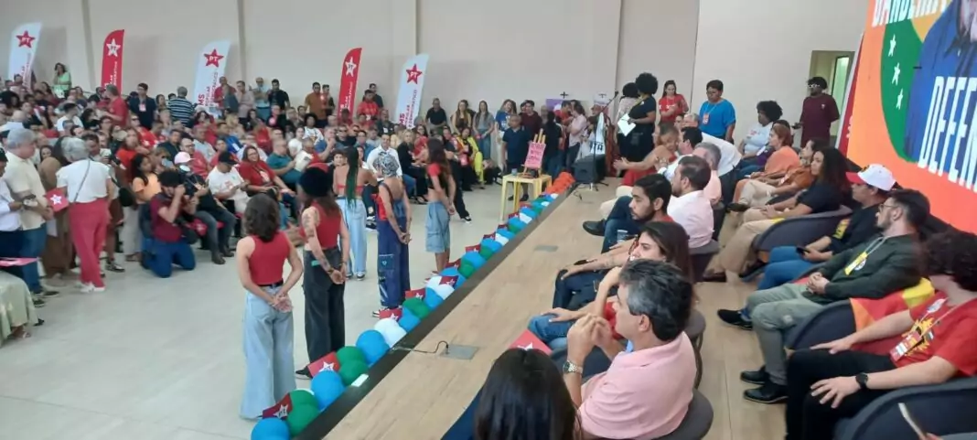 PT/MS empossa nova direção estadual com presença de lideranças e militância