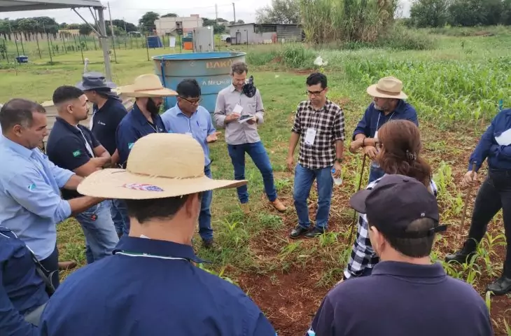 Módulos incluem pecuária, horticultura e grandes culturas como soja e milho.