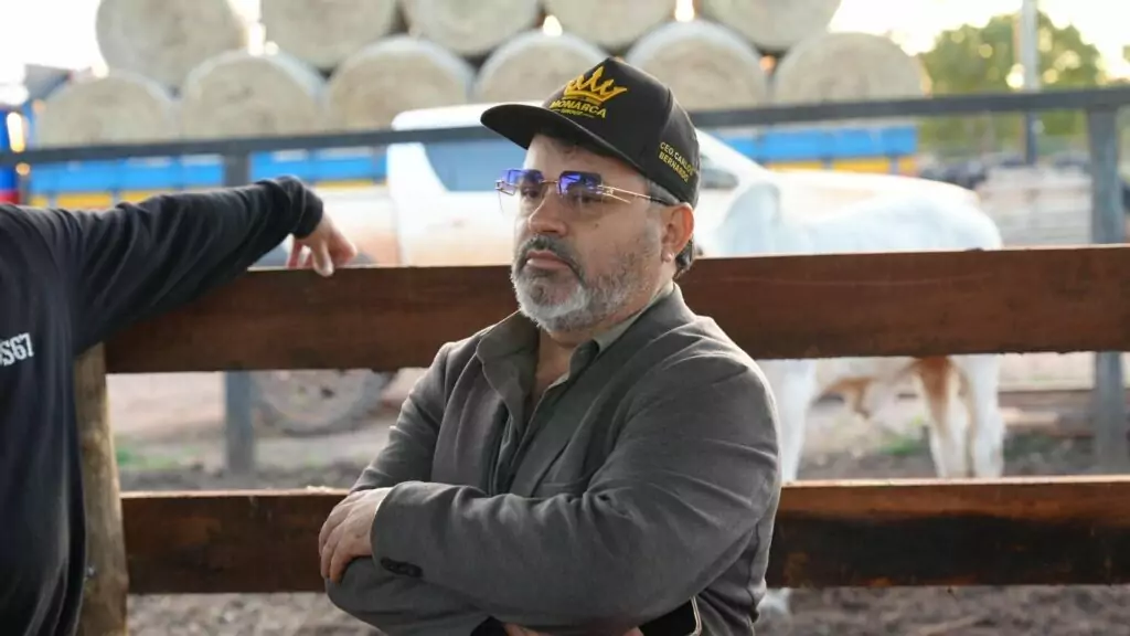 Carlos Bernardo aposta na industrialização da carne como alternativa para agricultura familiar Carlos Bernardo aposta na industrialização da carne como alternativa para agricultura familiar