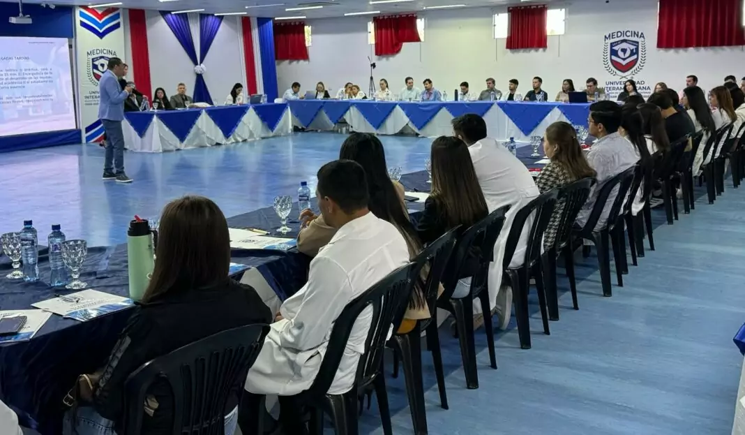 Universidad Interamericana abre o segundo semestre com reunião do corpo docente da instituição (Fotos Firmino Benitez).