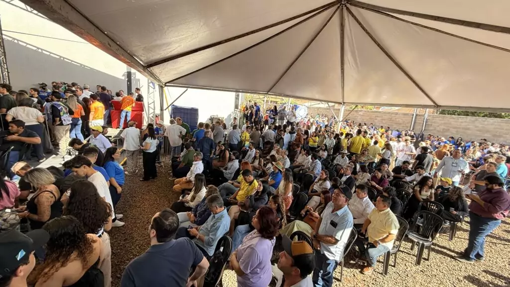 Agora é oficial: Carlos Bernardo é candidato a deputado federal por MS Agora é oficial: Carlos Bernardo é candidato a deputado federal por MS