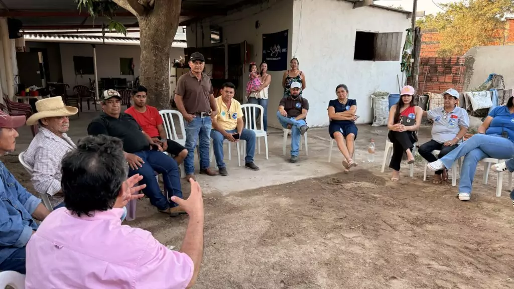 Do pequeno produtor ao pecuarista, Carlos Bernardo encontra apoio a demandas por mais condições para produzir em MS Do pequeno produtor ao pecuarista, Carlos Bernardo encontra apoio a demandas por mais condições para produzir em MS