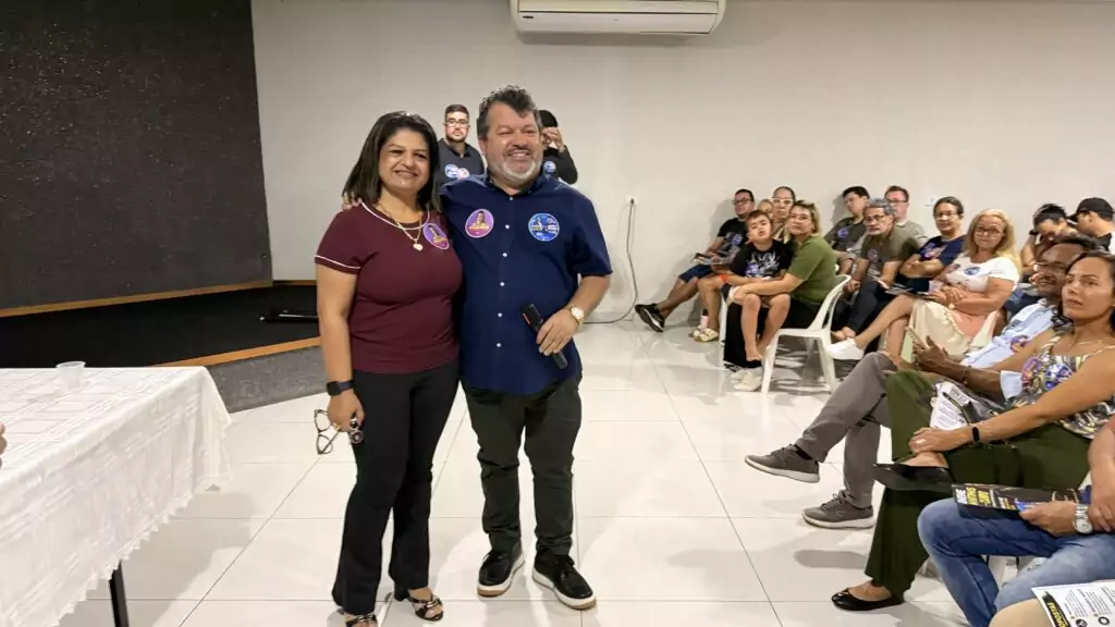 Encontro inesperado em agenda política mostra trabalho de Carlos Bernardo na saúde e educação