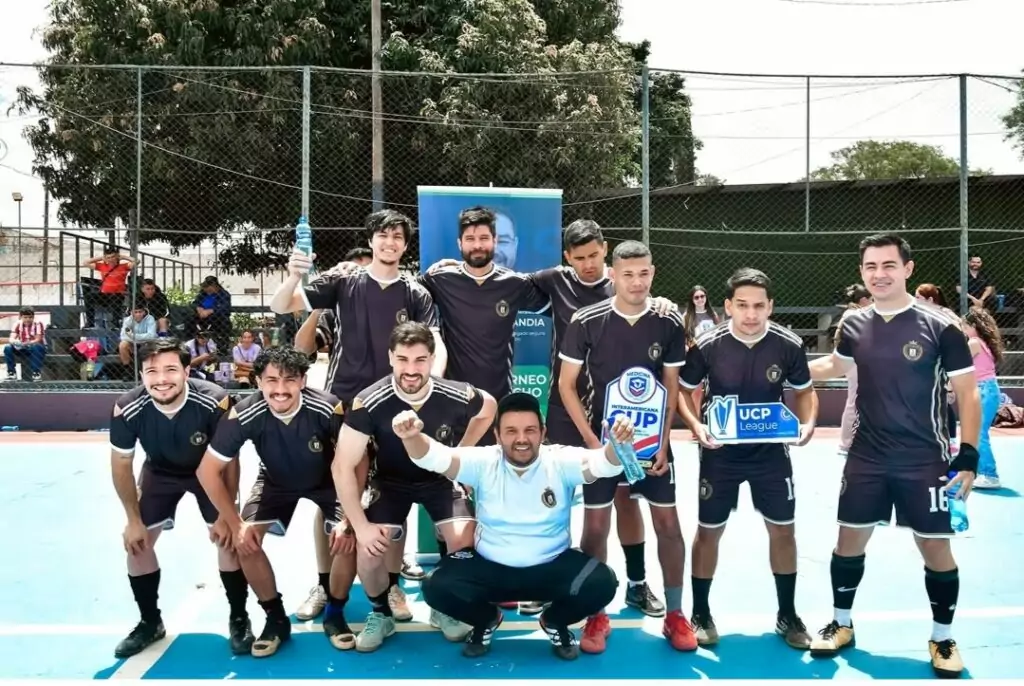 Universidad Interamericana: torneio interno ´Lucho Candia´ prestou homenagem póstuma a colaborador Universidad Interamericana: torneio interno ´Lucho Candia´ prestou homenagem póstuma a colaborador